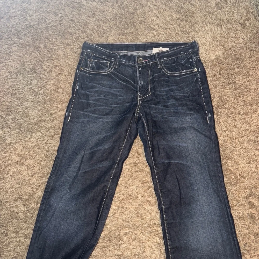 Jeans - Picture 2 of 3